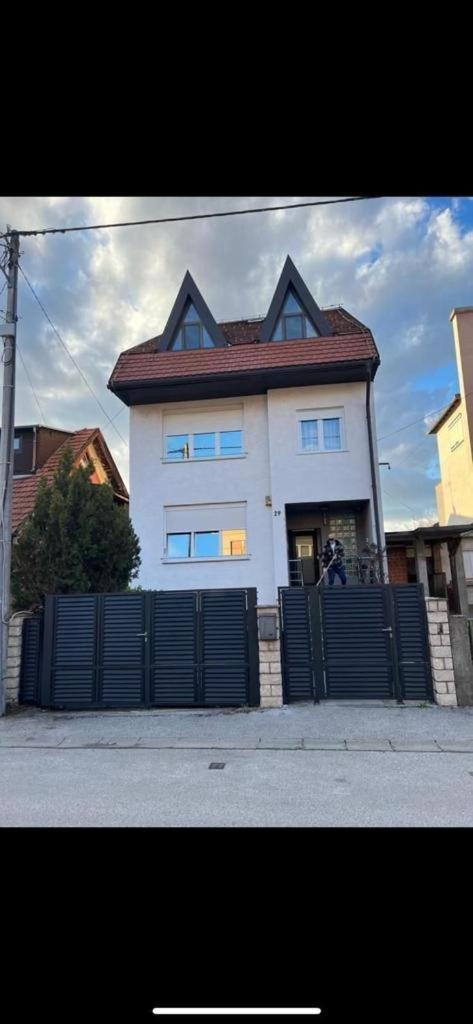Urban Cozy Apartments זאגרב מראה חיצוני תמונה